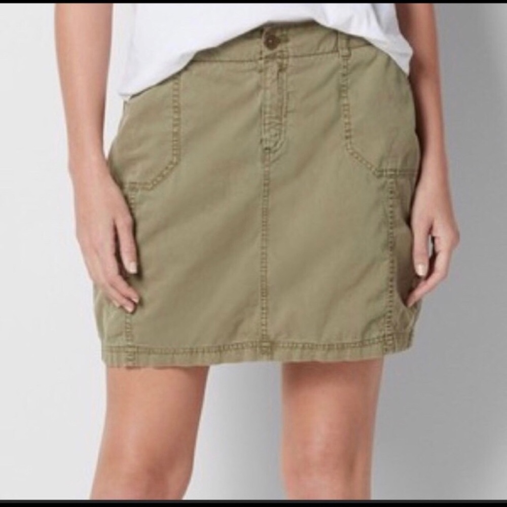 LOFT Army Green Cargo skirt